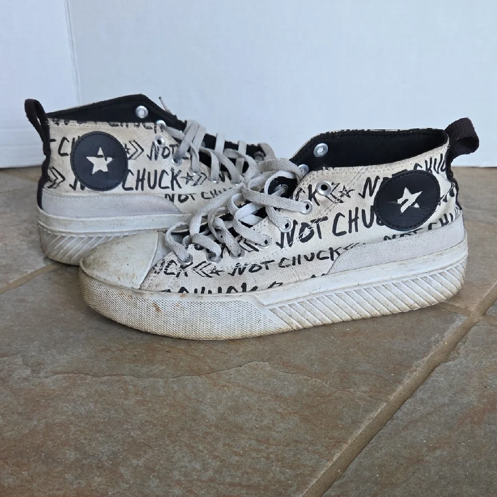 Converse Not Chuck Graphic High-Top Sneakers Thrashed Sz 9.5 - Picture 1 of 17
